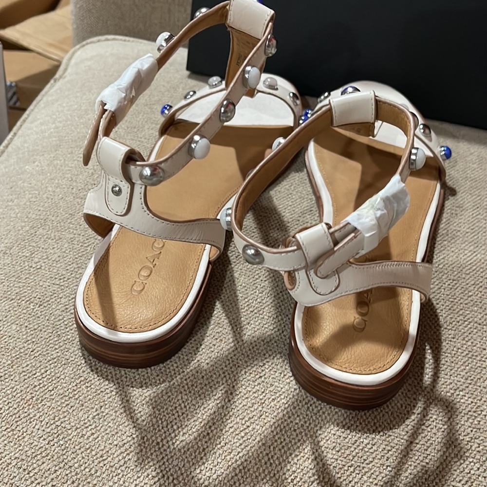New Coach Sandals style Sadie Semi Matte Calf size 9.5 - Picture 4 of 8